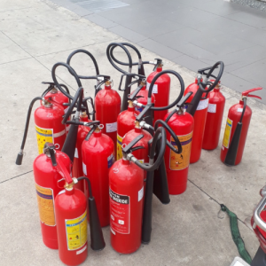 Bảo dưỡng bình chữa cháy tại cửa hàng PCCC Hoàng Gia Bàu Bàng